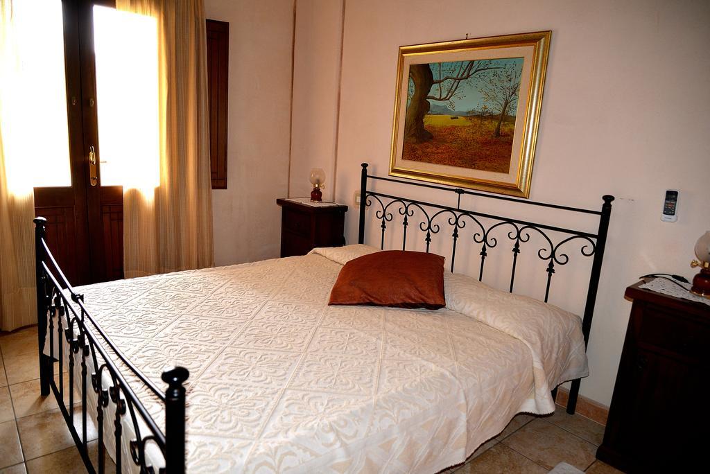 Hotel Valle Del Cedrino Galtellì Exterior foto